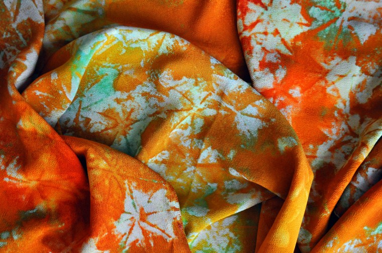 Chirimen Maple Scarf_1_saturate